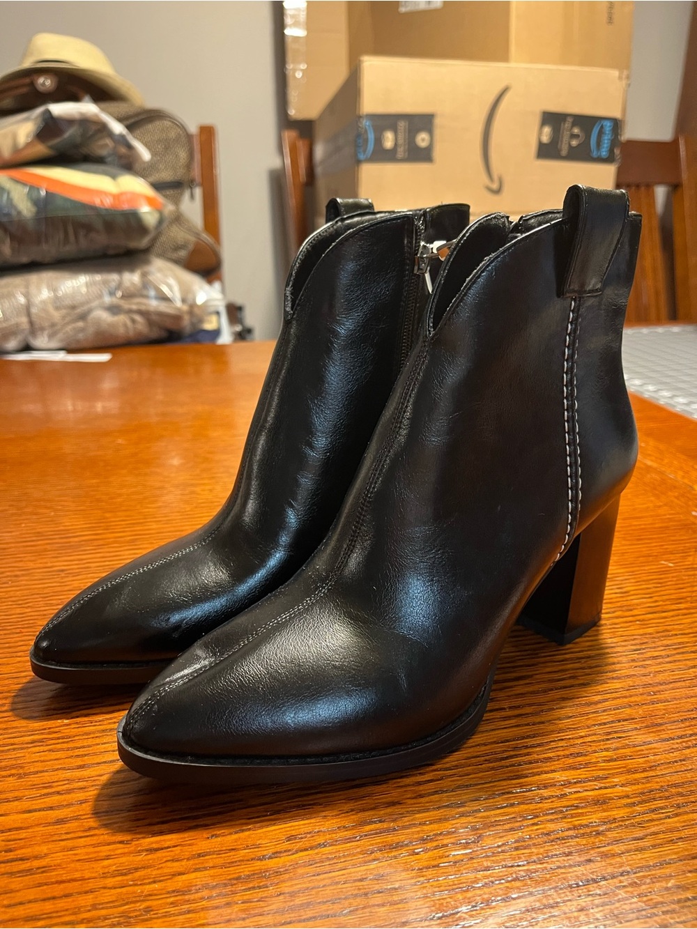 Torgeis Black Pointed-Toe Block Heel Ankle Booties NWOT